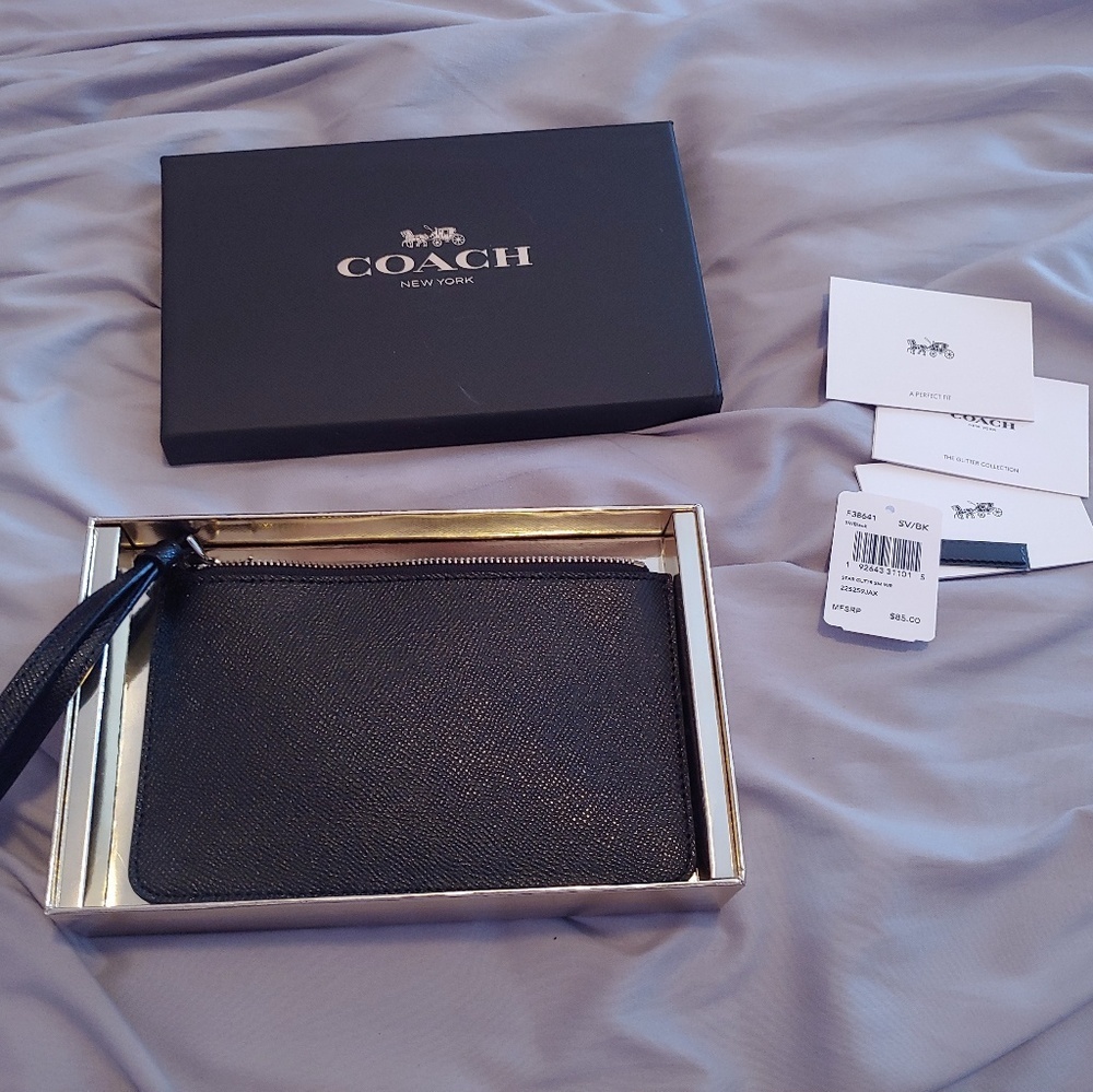 NWT Coach black "The Glitter" sparkly wristlet - Picture 2 of 8